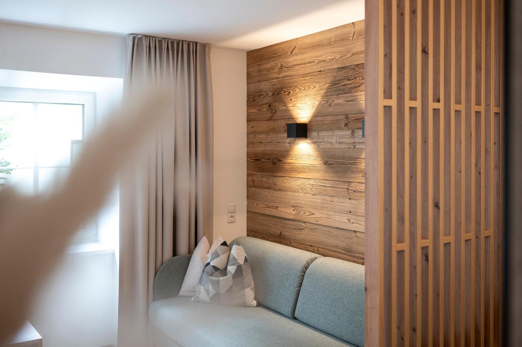Hotel Gasthof Brueggler Radstadt Exterior photo